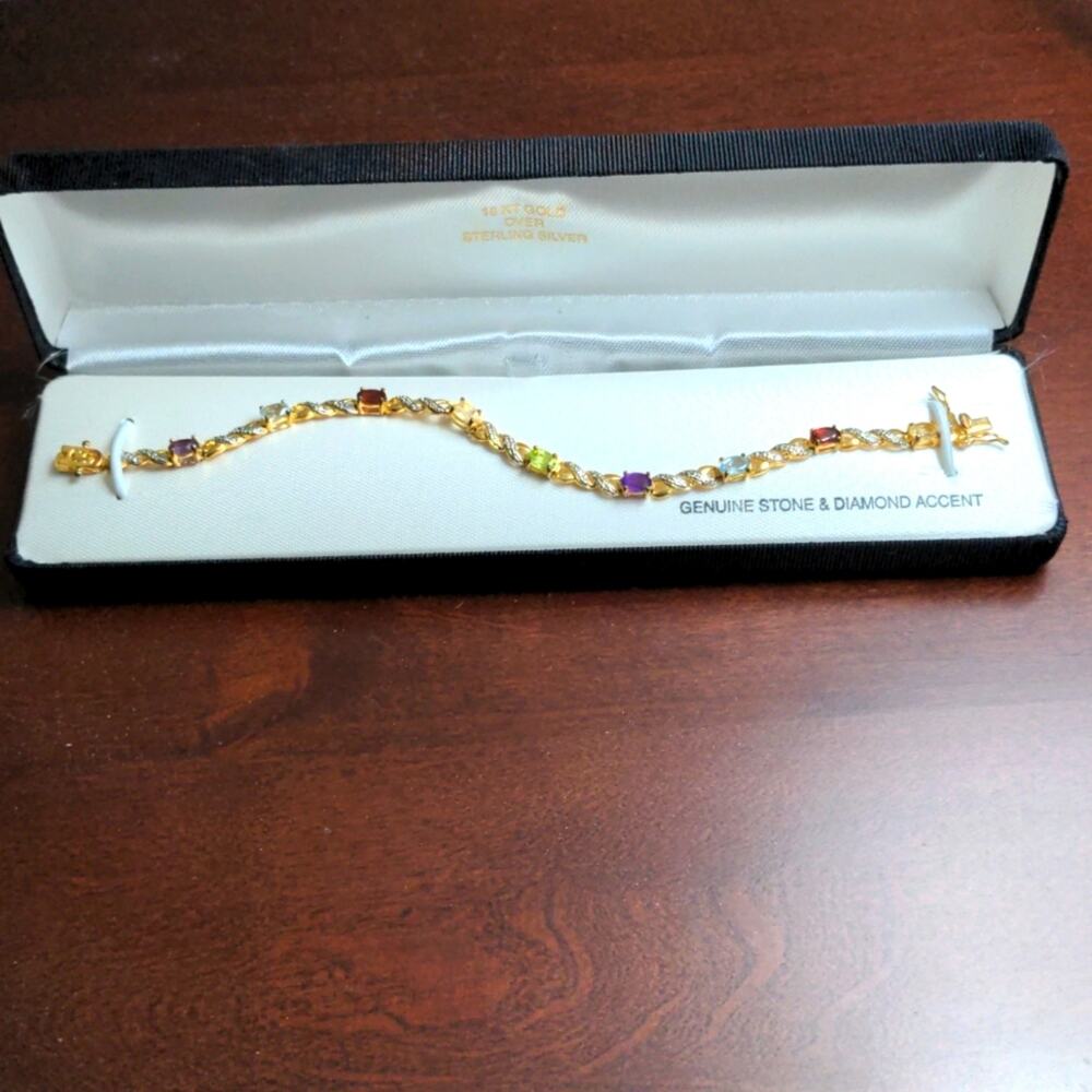New Genuine Stone Diamond Accent 18 KT Gold Plated Sterling Silver Bracelet